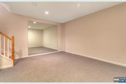 124 Panorama Drive, Edgewater, NJ 07020 - Photo 24