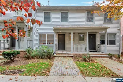 124 Panorama Drive, Edgewater, NJ 07020 - Photo 2