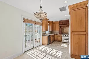 66 Crescent Ave, Cliffside Park, NJ 07010 - Photo 4