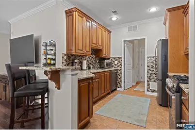 407 River Place, Butler, NJ 07405 - Photo 8