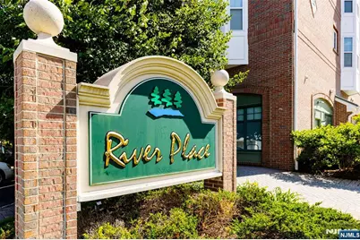 407 River Place, Butler, NJ 07405 - Photo 20