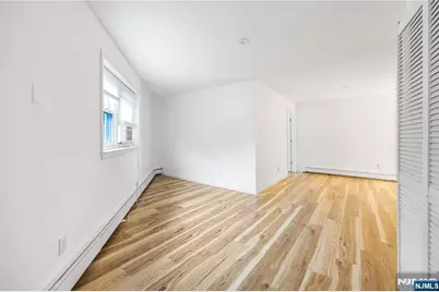 203 E Ruby Avenue B #B, Palisades Park, NJ 07650 - Photo 18