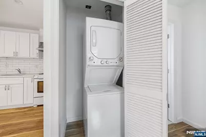 203 E Ruby Avenue B #B, Palisades Park, NJ 07650 - Photo 16