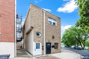 203 E Ruby Ave B, Palisades Park, NJ 07650 - Photo 4
