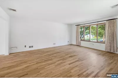 753 Village Road, Oradell, NJ 07649 - Photo 8
