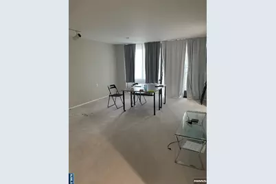 300 Winston 619 #619, Cliffside Park, NJ 07010 - Photo 2