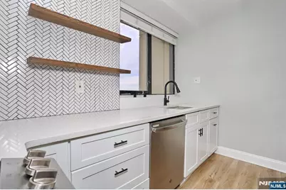 2 Horizon Road 1414 #1414, Fort Lee, NJ 07024 - Photo 14