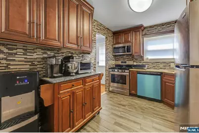 39-02 Dobrin A #A, Fair Lawn, NJ 07410 - Photo 14