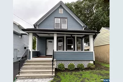 340 Watson Avenue, Lyndhurst Township, NJ 07071 - Photo 2