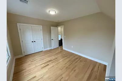 340 Watson Avenue, Lyndhurst Township, NJ 07071 - Photo 30