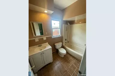 850 Palisade Avenue, Teaneck Township, NJ 07666 - Photo 22