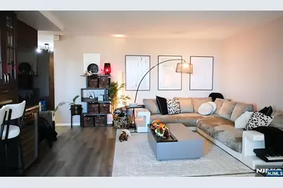 5 Horizon 1208 #1208, Fort Lee, NJ 07024 - Photo 4