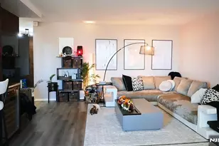 5 Horizon 1208, Fort Lee, NJ 07024 - Photo 4