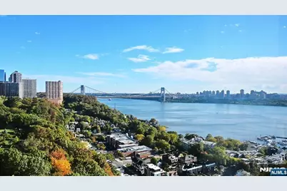 5 Horizon 1208 #1208, Fort Lee, NJ 07024 - Photo 2