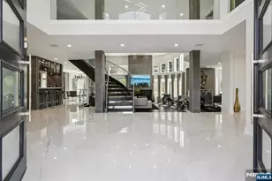 63 Roberts Rd, Englewood Cliffs, NJ 07632 - Photo 2