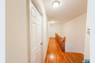 209 5th B #B, Palisades Park, NJ 07650 - Photo 4