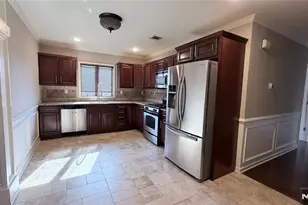 35 Orchard St, Elmwood Park, NJ 07407 - Photo 6