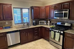 35 Orchard St, Elmwood Park, NJ 07407 - Photo 4