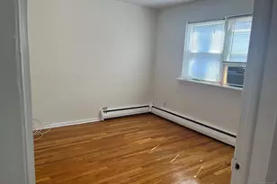 300 E Homestead Ave B 8, Palisades Park, NJ 07650 - Photo 8