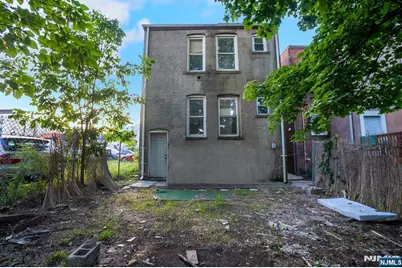 70 9th Street, Newark, NJ 07107 - Photo 12