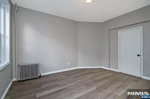 70 9th St, Newark, NJ 07107 - Photo 10