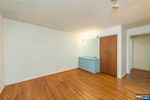 77 E Lake Dr, Wayne, NJ 07470 - Photo 20