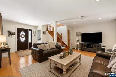 340 Madison Avenue, New Milford, NJ 07646 - Photo 2