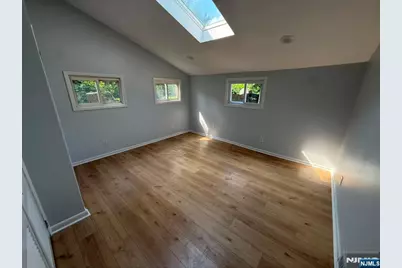 25 Lakeview Drive, Emerson, NJ 07630 - Photo 4