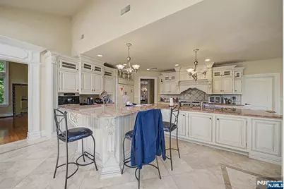 1 Overlook Ridge, Oakland, NJ 07436 - Photo 12