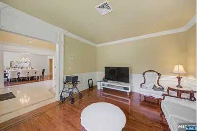 1 Overlook Ridge, Oakland, NJ 07436 - Photo 4