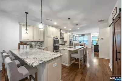 20 Masterson Court, Waldwick, NJ 07463 - Photo 6