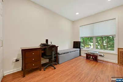 189 Forest Avenue 211 #211, Paramus, NJ 07652 - Photo 22