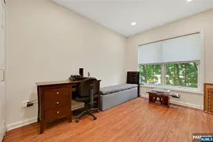 189 Forest Ave 211, Paramus, NJ 07652 - Photo 22