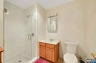 189 Forest Ave 211, Paramus, NJ 07652 - Photo 18