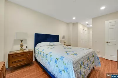 189 Forest Avenue 211 #211, Paramus, NJ 07652 - Photo 14