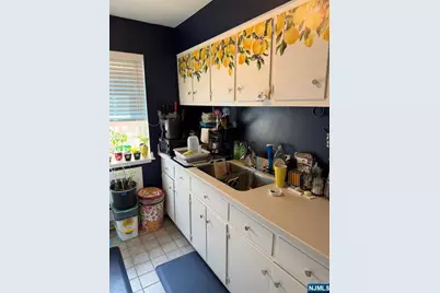 68 Montgomery Street 3 #3, Bloomfield, NJ 07003 - Photo 4