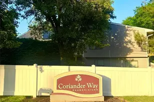 61 Coriander Way 61, Englewood, NJ 07631 - Photo 2