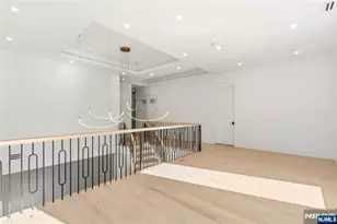 244 Washington Pl, Paramus, NJ 07652 - Photo 20