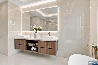 244 Washington Place, Paramus, NJ 07652 - Photo 28