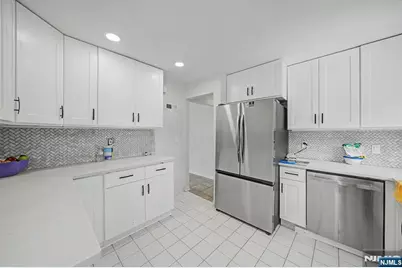35-10 Lindsay Road, Fair Lawn, NJ 07410 - Photo 8