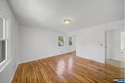 35-10 Lindsay Road, Fair Lawn, NJ 07410 - Photo 16