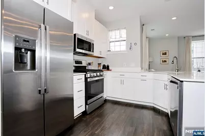 54 Harvest Way 605X #605X, Little Falls Township, NJ 07424 - Photo 8