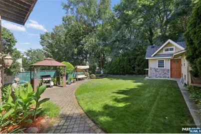 105 Kossuth Street, Wallington, NJ 07057 - Photo 38