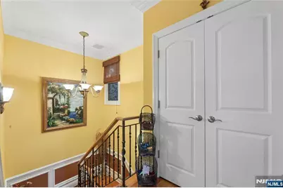 105 Kossuth Street, Wallington, NJ 07057 - Photo 34