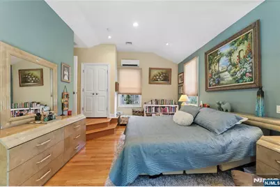 105 Kossuth Street, Wallington, NJ 07057 - Photo 22