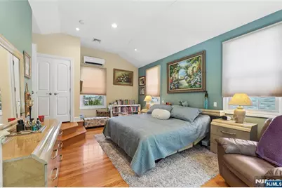 105 Kossuth Street, Wallington, NJ 07057 - Photo 20
