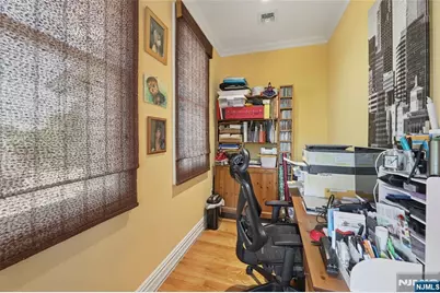 105 Kossuth Street, Wallington, NJ 07057 - Photo 12
