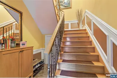 105 Kossuth Street, Wallington, NJ 07057 - Photo 4
