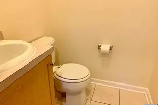 200 Dey Street 237, Harrison, NJ 07029 - Photo 4
