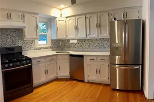 116 Merritt Ave 1, Bergenfield, NJ 07621 - Photo 4